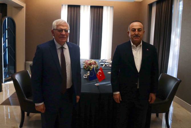 Չավուշօղլուն Բորելի հետ քննարկել է Ուկրաինայում տիրող իրավիճակը