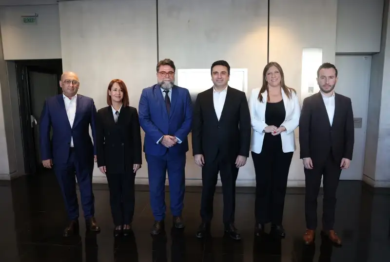Ալեն Սիմոնյանը հանդիպել է Հունաստան-Հայաստան խորհրդարանական բարեկամական խմբի ղեկավարի հետ