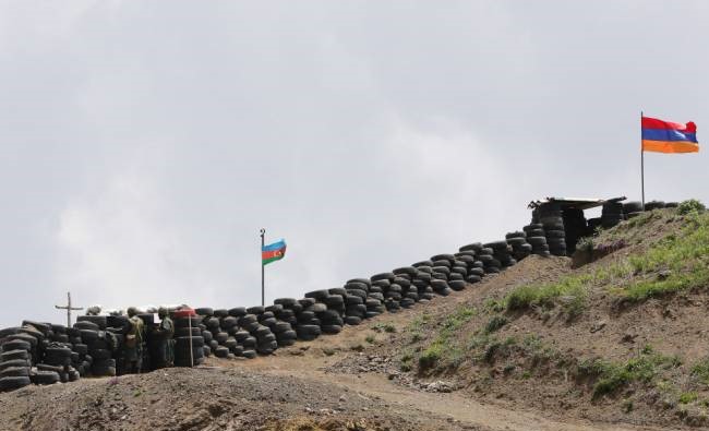 Азербайджанcкие ВС при поддержке военной техники вторглись на территорию Армении: Совбез РА