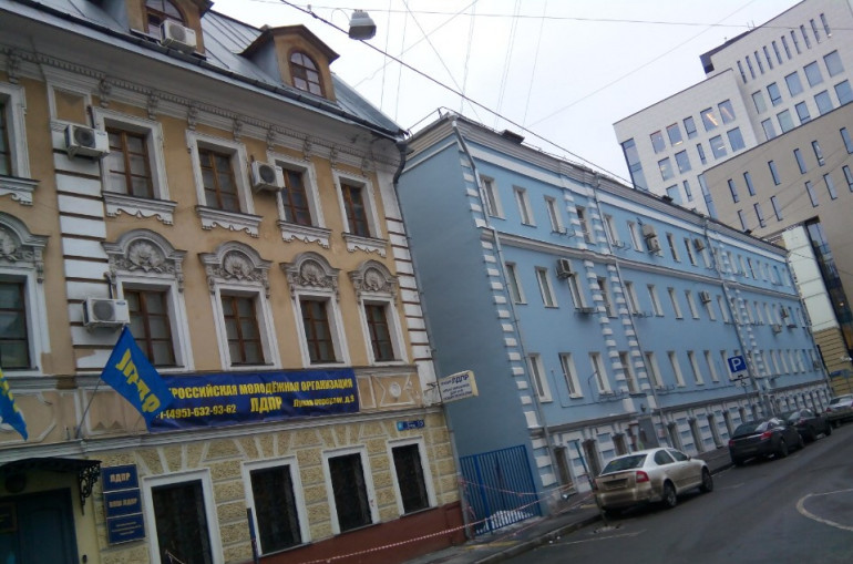 В ЛДПР предложили переименовать Луков переулок в переулок Жириновского