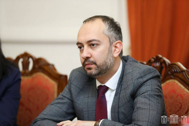Աղաջանյանը դա նկատի չի ունեցել. «Հրապարակ»