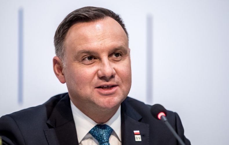 Լեհաստանի նախագահը հայտարարել է, որ Հունգարիայի քաղաքականությունը Ռուսաստանի նկատմամբ թանկ կնստի իր վրա