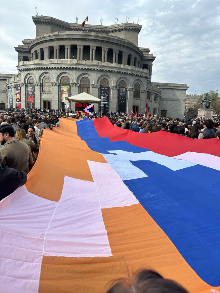 Եթե ՀՀ-ն սատար չկանգնի Արցախից տեղահանված մեր հայրենակիցներին, ապա մենք կկանգնենք շատ վտանգավոր ջրբաժանի առջև արդեն համայն հայության կոնտեքստում․ «Կամուրջ» քաղաքացիական նախաձեռնություն