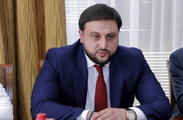 Տեսչական մարմնի ղեկավար Գարեգին Խաչատրյանի անունից WhatsApp-ի կեղծ օգտահաշիվ է բացվել