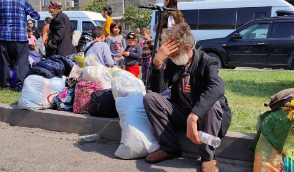 IRC призывает оказать постоянную поддержку более чем 100 000 армянам, бежавшим из Арцаха