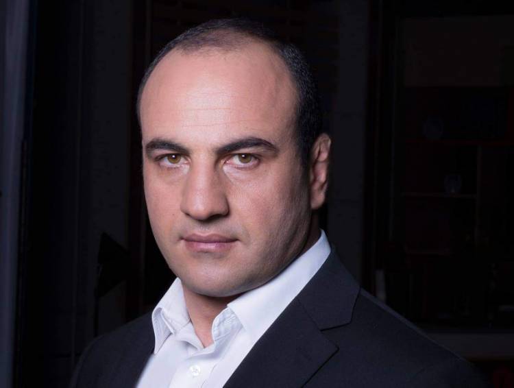 Կռվախնձորը մարզպետի աթոռն է․ «Հրապարակ»