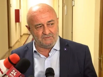 Ամեն անգամ հասկացնում էին, թե քեզ կարգին պահի. իսկ ես ինձ կարգին չեմ պահել, չեմ էլ պահելու. Հովիկ Աղազարյան