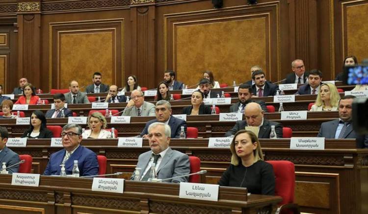 ՔՊ պատգամավորներին հրահանգվել է չբացակայել Երևանից․ «Հրապարակ»