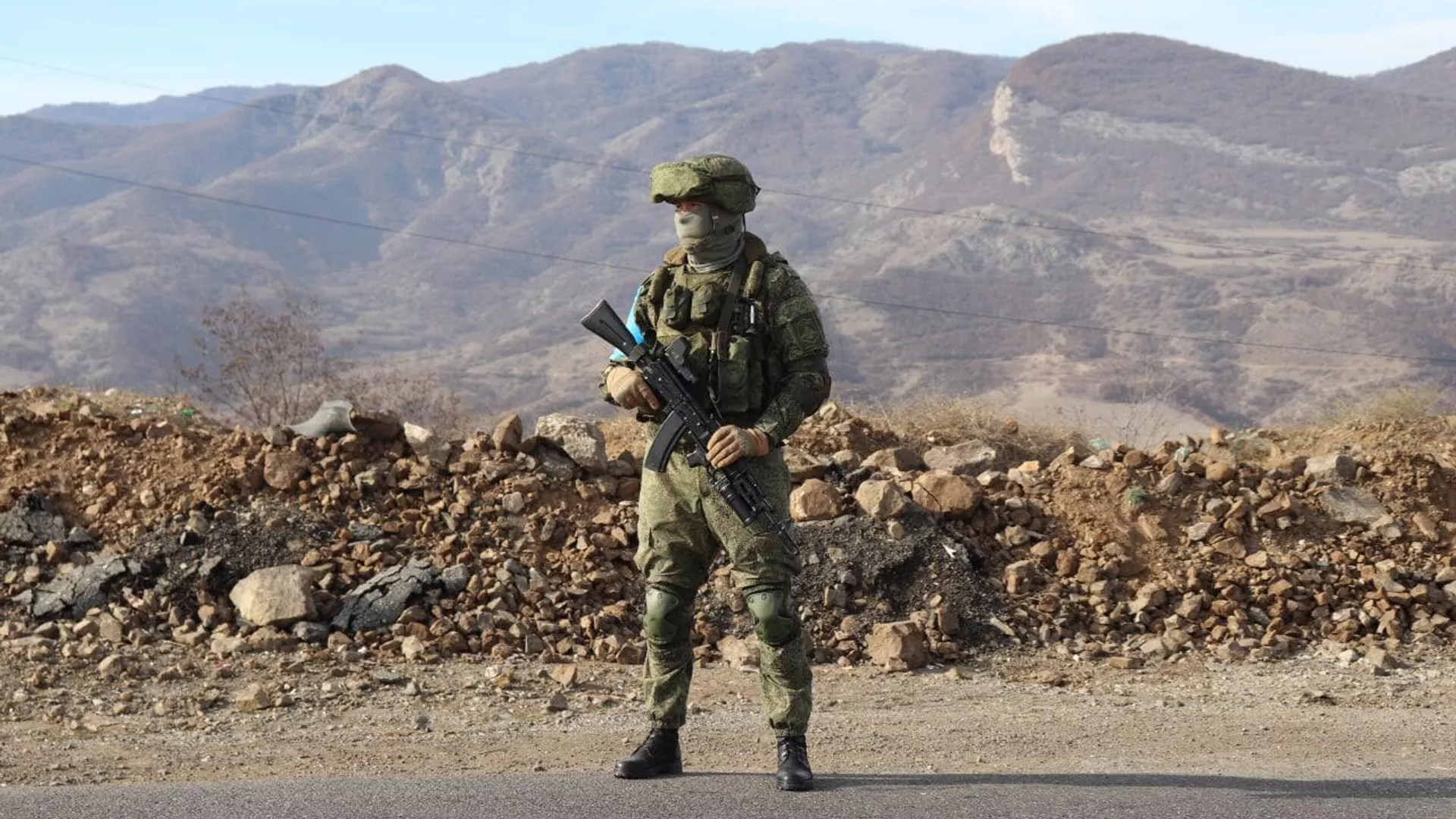 ՌԴ ՊՆ-ն հայտնել է, թե ինչքան զենք են ԼՂ-ում հանձնել խաղաղապահներին