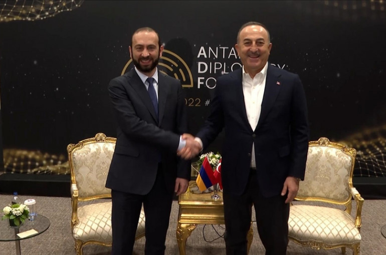 Անթալիայում մեկնարկել է Հայաստանի ու Թուրքիայի արտգործնախարարի հանդիպումը