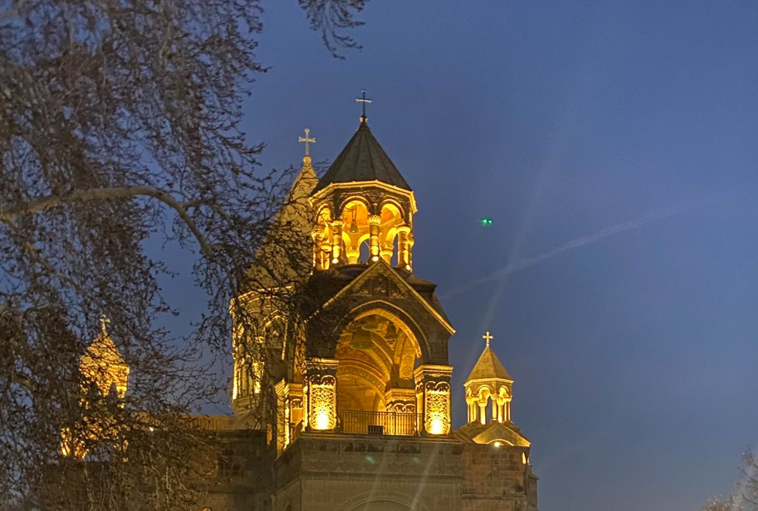 Բալթյան, Մասյացոտն և Վայոց Ձորի թեմերի առաջնորդները հեռացվել են Գերագույն հոգևոր խորհրդի կազմից