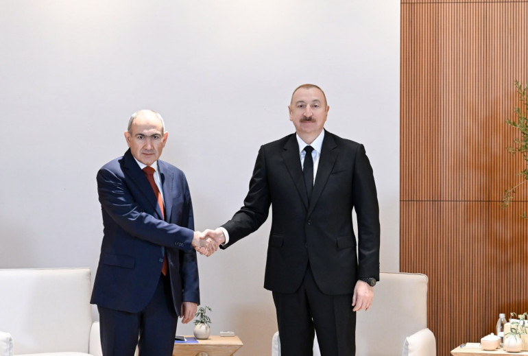 Աբու Դաբիում ավարտվել է Փաշինյան-Ալիև հանդիպումը