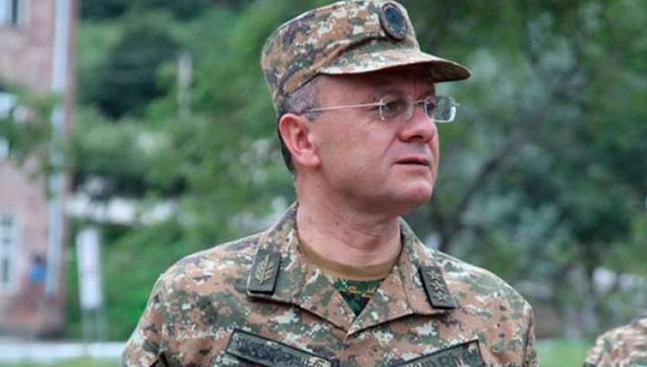 Азербайджана объявил в международный розыск бывшего министра обороны Армении Сейрана Оганяна