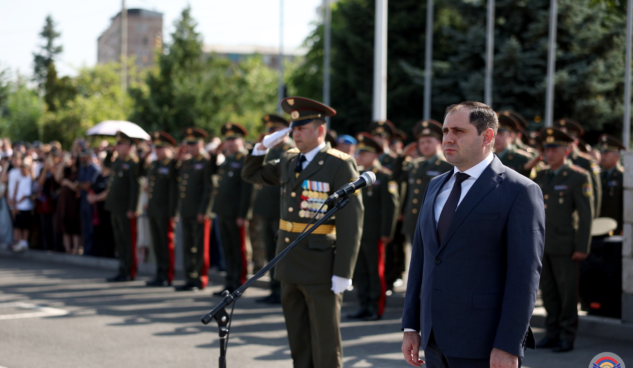 Սուրեն Պապիկյանը Վազգեն Սարգսյանի անվան ռազմական ակադեմիայում մասնակցել է շրջանավարտների ավարտական հանդիսավոր միջոցառմանը