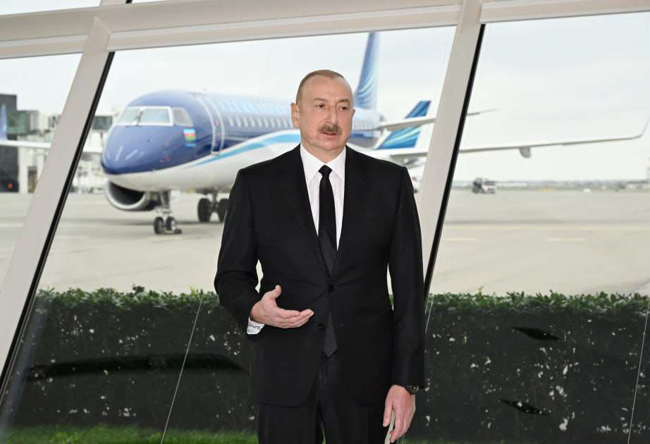 Ինքնաթիռը վնասվել է «գետնից գնդակոծության պատճառով»․ Ալիև