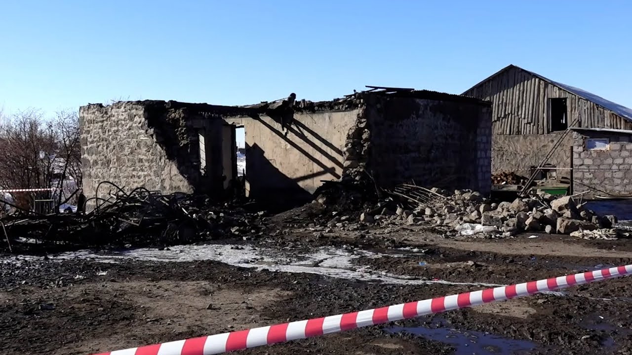 «Կորպուսի հրամանատարը զանգեց, ասաց՝ հրդեհ է եղել Ազատ գյուղում, անմիջապես գնացել եմ». Ազատի հդեհված կացարանի գործով վկա