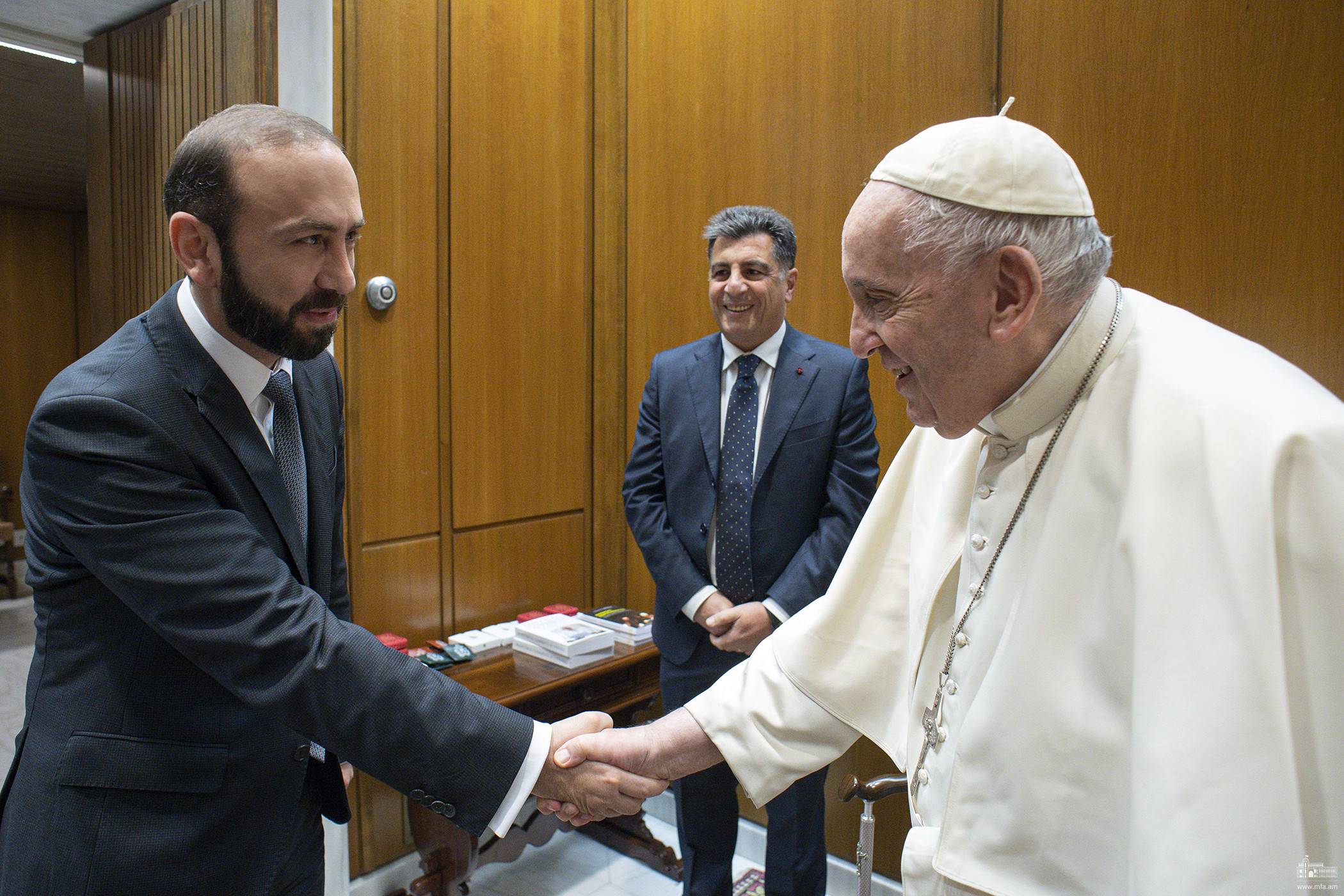 Папа Франциск принял находящегося с официальным визитов в Ватикане министра иностранных дел РА Арарата Мирзояна