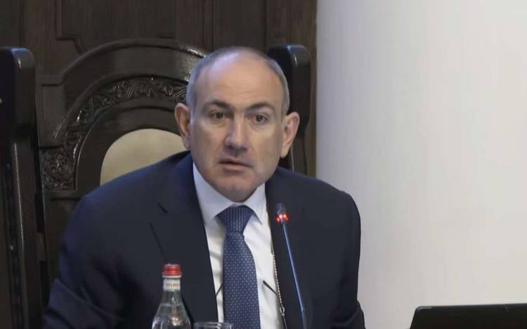 Շնորհակալ եմ տաքսի վարող սիրելի քաղաքացիներ․ Փաշինյան 