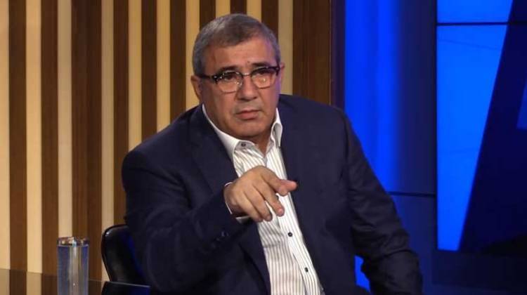 Այ էդ մարդուն դիմեք, Նիկոլիկին. Հայրապետյան