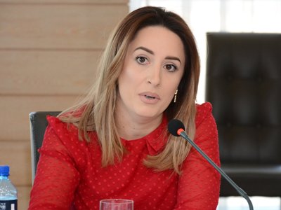 Դուք պետք է լավ հիշեք, թե ժողովուրդն ինչպես է վարվում, երբ նրան ծեծում և համոզում, որ արժանի էին ծեծի. Շաքե Իսայան