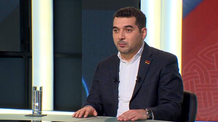 «Ես Գրիգոր Մինասյանից դժգոհ չեմ. Հիմա տենց ստացվեց». Հրաչյա Հակոբյան