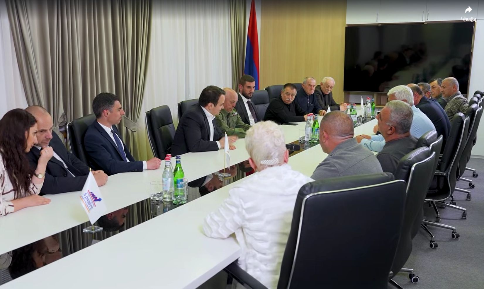 Շատ անգամներ ենք ամենաանհույս ժամանակներում ինքնակազմակերպվել, և դրա ամենավառ ապացույցը դուք եք․ Նարեկ Կարապետյանը՝ պահեստազորի սպաներին