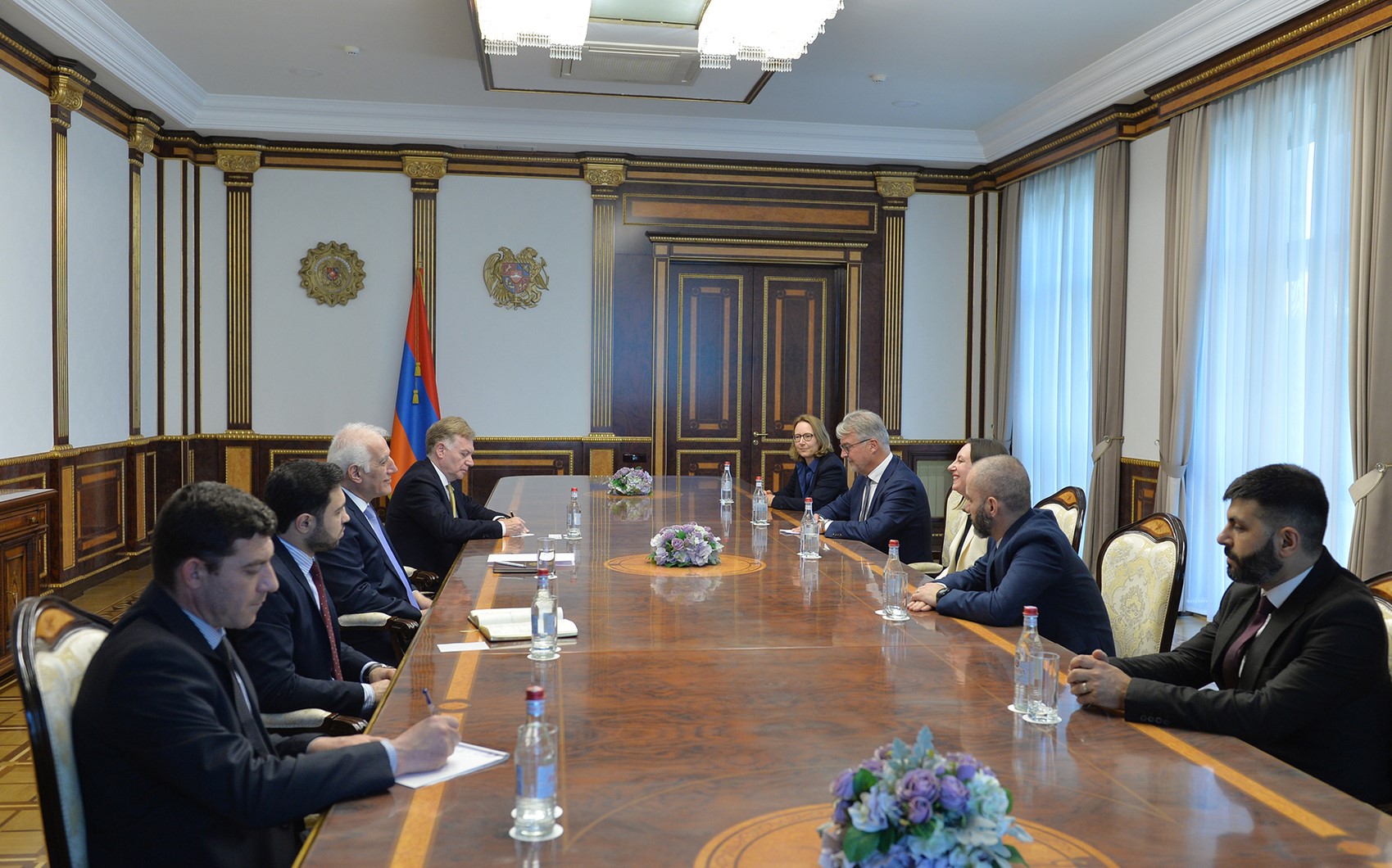 ՀՀ նախագահն ու Ֆրիդրիխ Նաումանի «Հանուն ազատության» հիմնադրամի ներկայացուցիչը քննարկել են Հայաստանում հիմնադրամի կողմից իրականցվող ծրագրերը