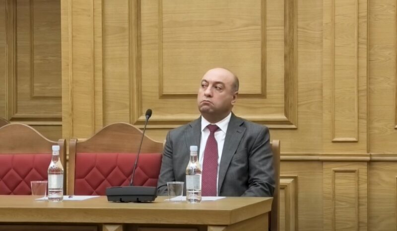 Դատավոր Վահագն Թորոսյանին կարգապահական պատասխանատվության ենթարկելու միջնորդությունը մերժվել է