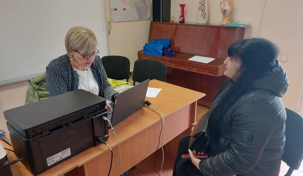 Զապորիժիեում և Դնիպրոյում Զարուհի Սրապյանն անցկացրել է հյուպատոսական ընդունելություն