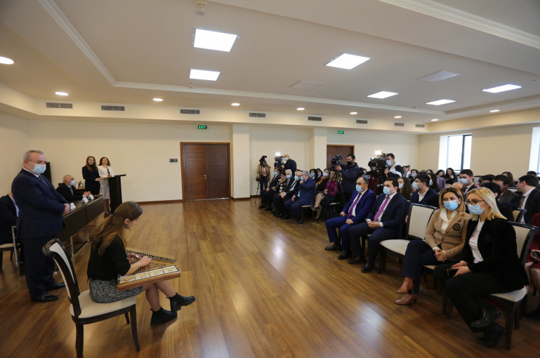 «Դուք եք մեր երկրի տերն ու ապագան». նախարար Վահրամ Դումանյանը՝ «Լավագույն ուսանող» մրցույթի հաղթողներին