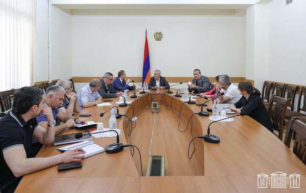 ԲՏԱ նախարարի ու Ռազմաարդյունաբերության կոմիտեի նախագահի հետ քննարկվել են ոլորտի օրենսդրական հարցեր