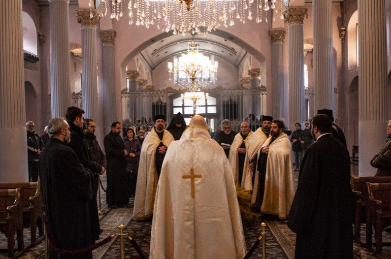 «Հայաստանի Հանրապետություն». Ի՞նչ հարցեր կարող է կարգավորել Պոլսո Հայոց պատրիարքը
