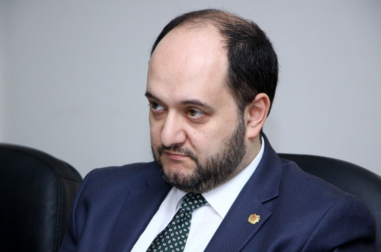 Կալանավորված Գևորգ Լոռեցյանի պաշտպանը միջնորդել է, որ Արայիկ Հարությունյանը հարցաքննվի
