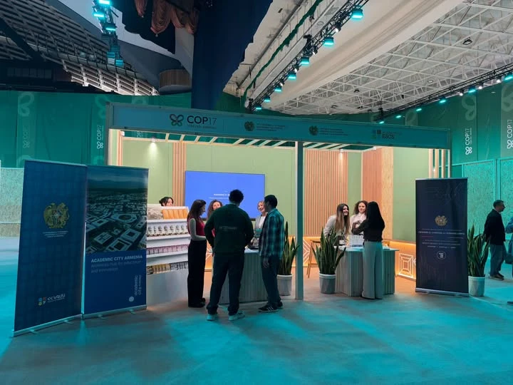 COP17-ի «Կանաչ գոտում» ներկայացվել են գիտության և բարձրագույն կրթության ծրագրերը