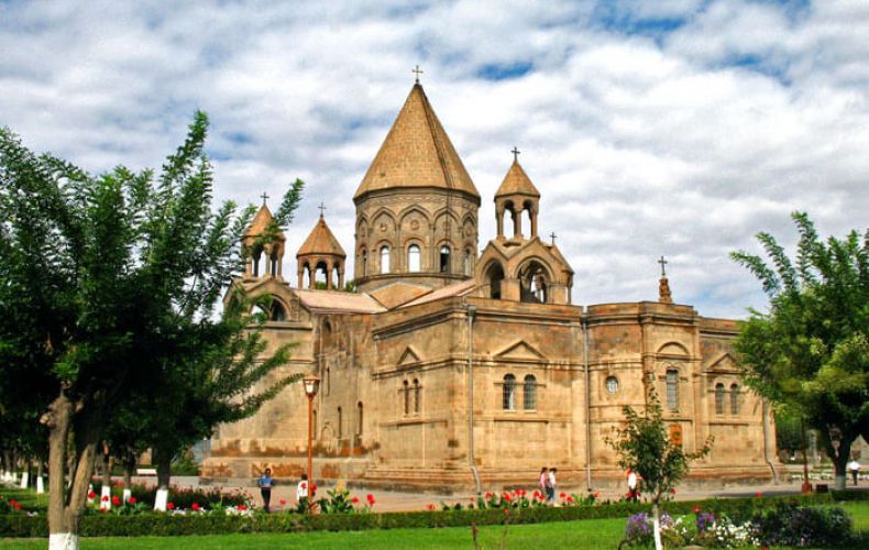 Հայ Առաքելական եկեղեցին նշում է Ս. Հովհաննես Կարապետի և Աթանագինե եպիսկոպոսի հիշատակության օրը