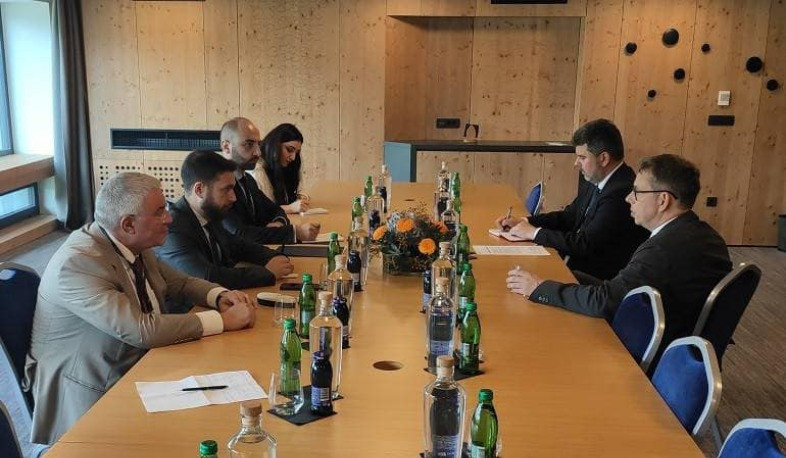 ՀՀ ԱԳ փոխնախարարն իր լեհ գործընկերոջն է ներկայացրել ՀՀ-Ադրբեջան հարաբերությունների կարգավորման գործընթացի զարգացումները