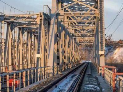 В Самарской области РФ неизвестные взорвали железнодорожный мост