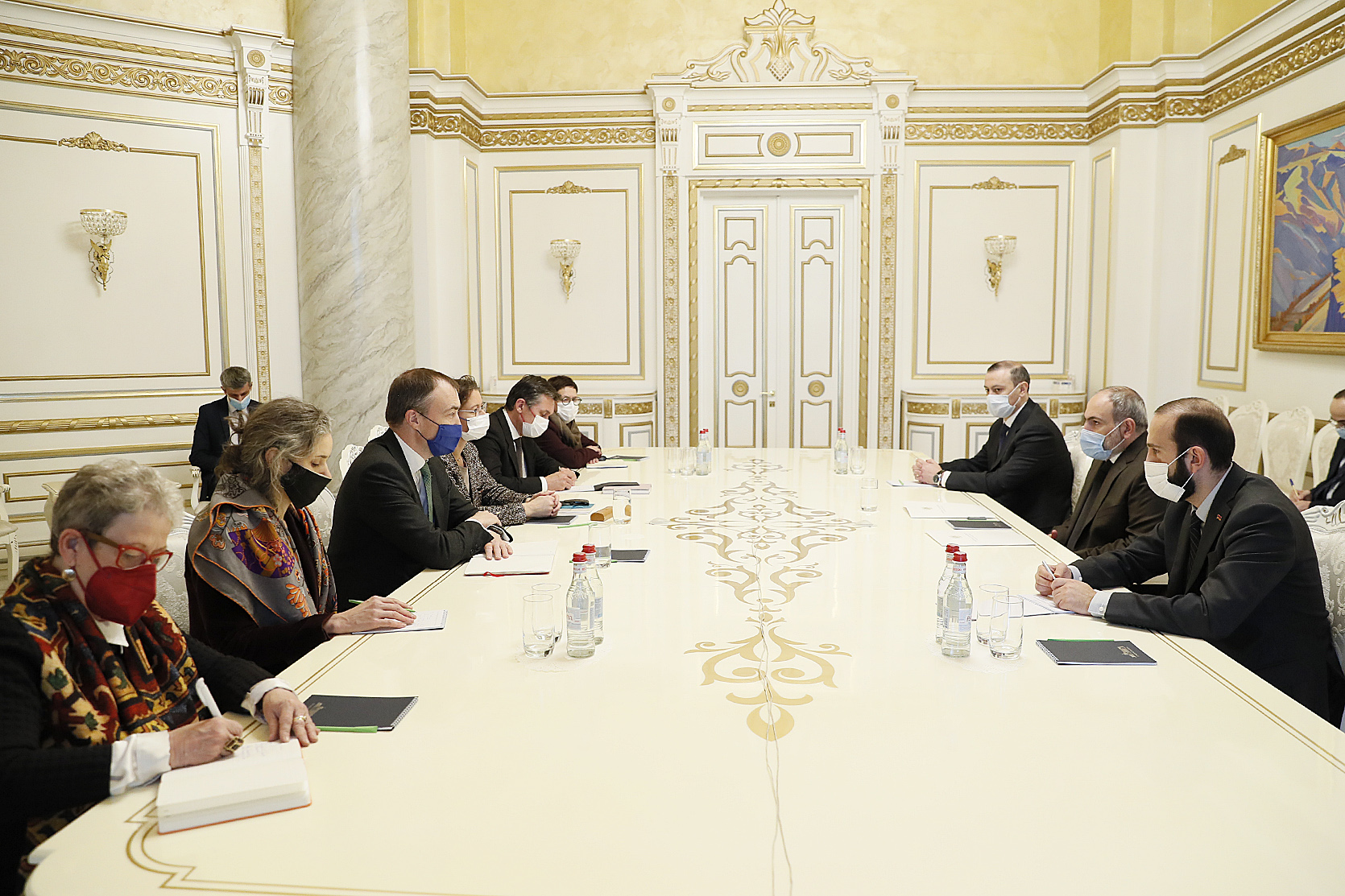 Премьер-министр Никол Пашинян принял делегацию Европейского союза