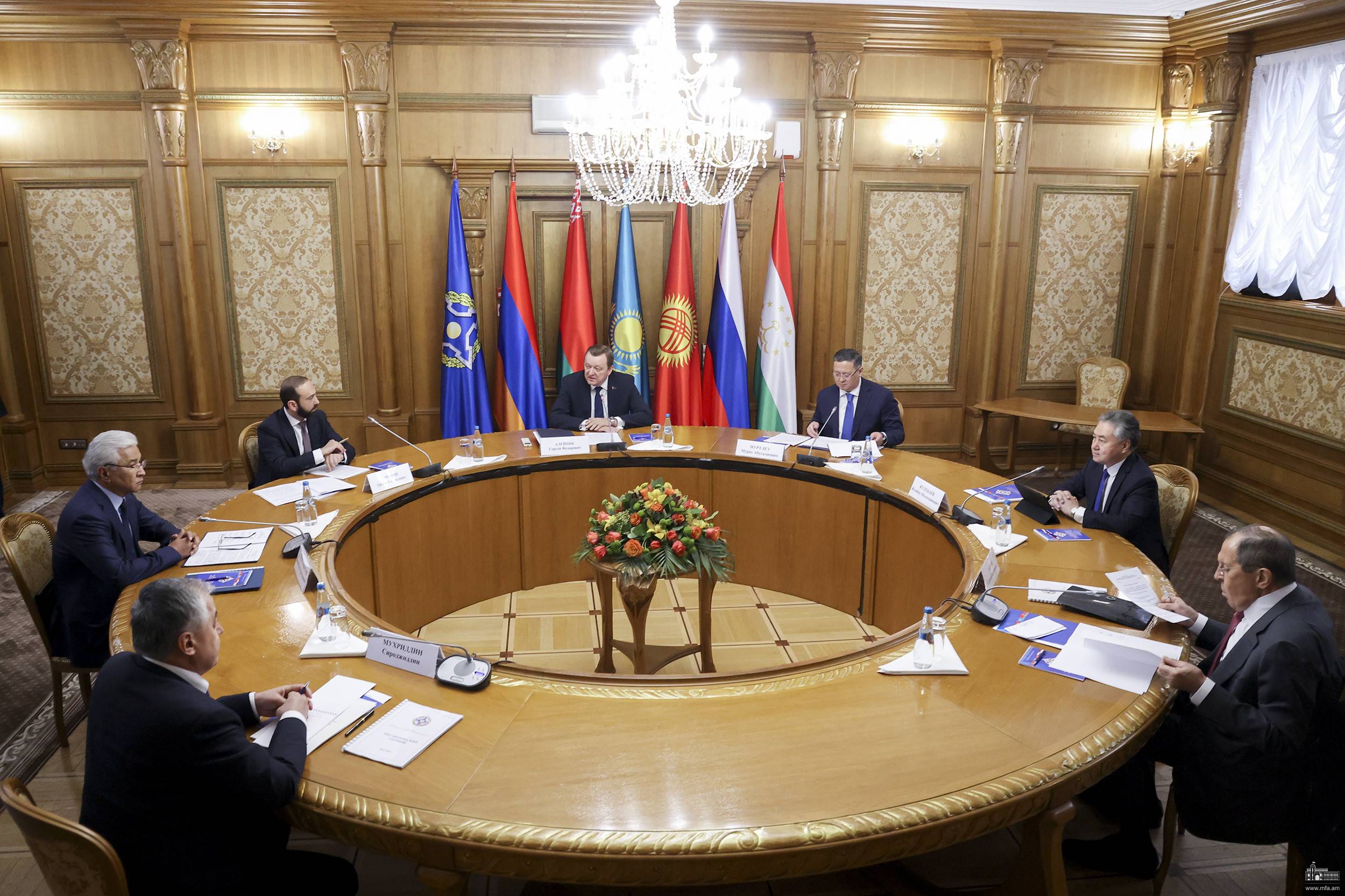 Միրզոյանը ՀԱՊԿ ԱԳ նախարարների խորհրդի նիստում անդրադարձել է ԼՂ խաղաղապահ զորակազմի պատասխանատվության գոտում Ադրբեջանի սադրանքներին
