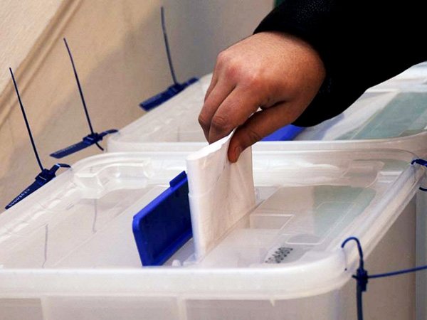Արթիկի թիվ 33 ընտրական տեղամասում ժամը 11.00-ի դրությամբ խախտումներ չեն արձանագրվել