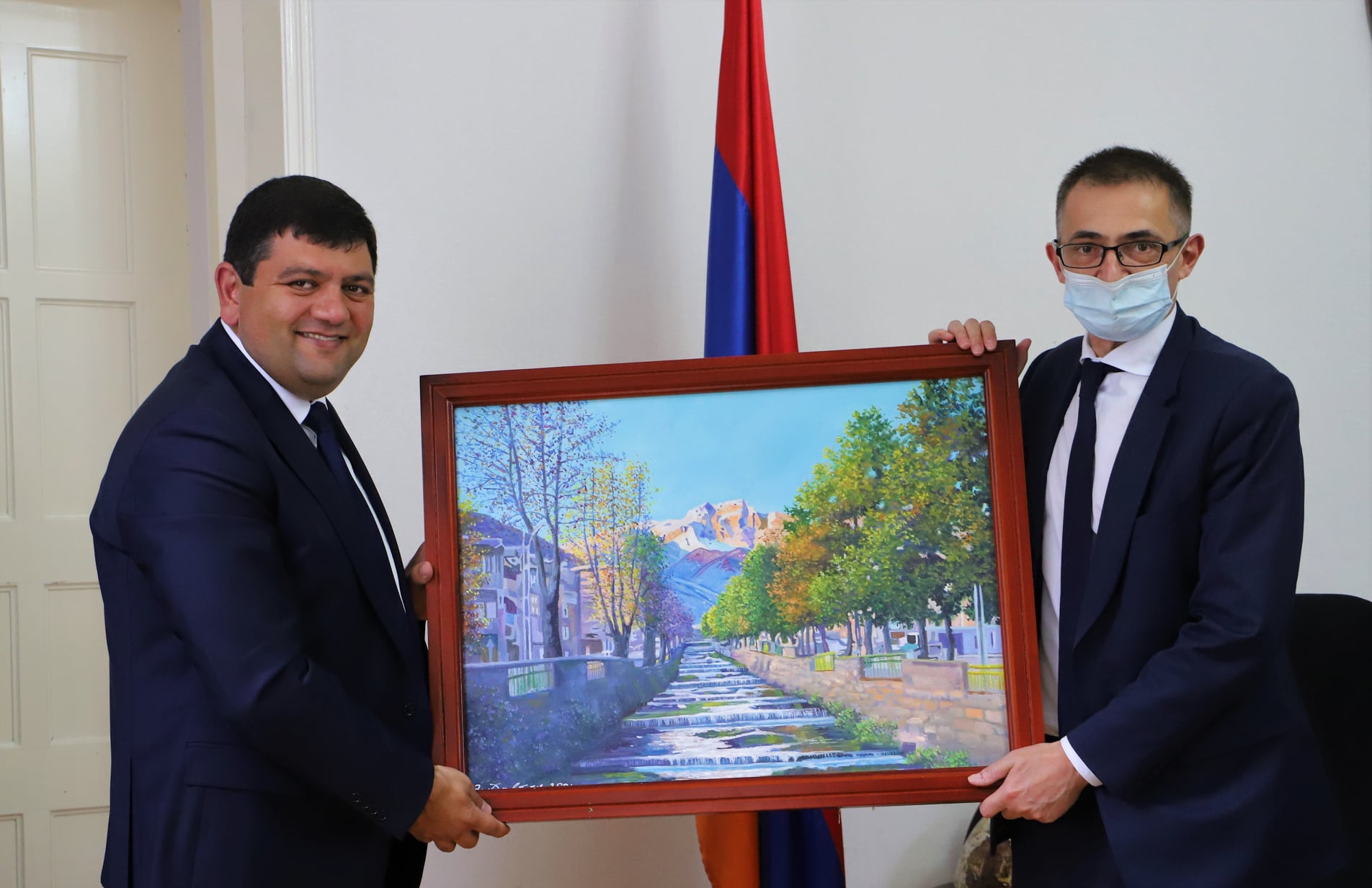 Կապանի ղեկավարն ընդունել է ՀՀ-ում Նիդերլանդների դեսպանին և Ֆրանսիայի դեսպանի խորհրդականին