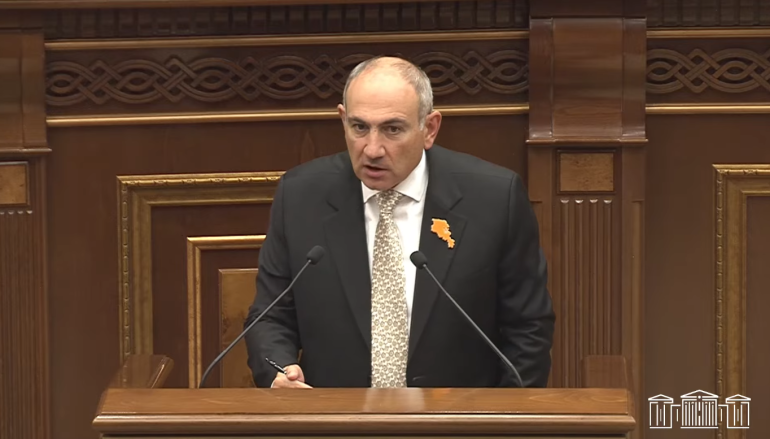 Եթե դուք Հարավկովկասյան երկաթուղիների մասին պատրաստվում էիք հարց տալ, բարի լինեիք բացել, կարդալ. Կառավարությունը բոլոր պայմանագրերը անգիր չի հիշում. Փաշինյան