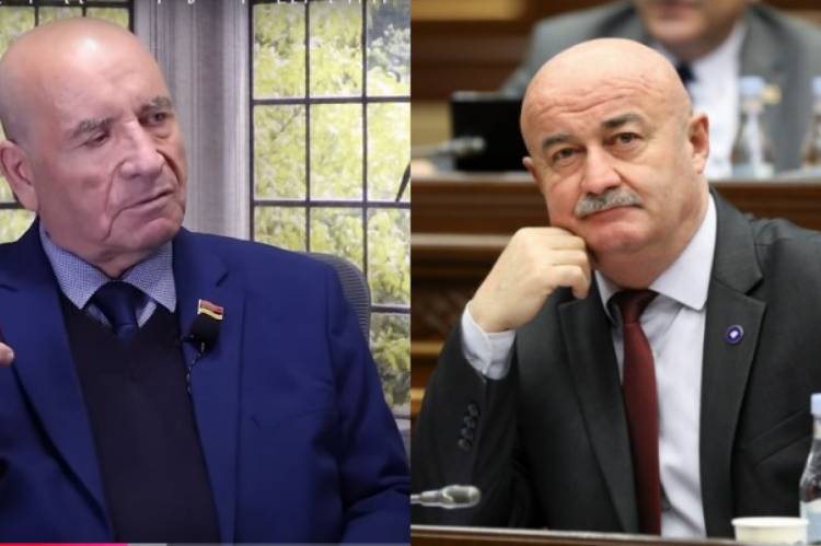 Հովիկ  Աղազարյանի կուսակցության համագումարը՝ «Մարիոթ»-ում․ «Հրապարակ»