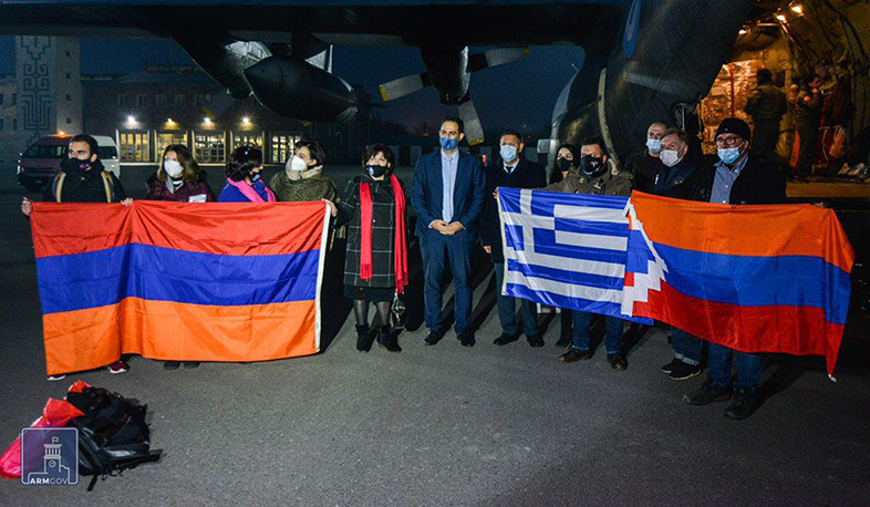 Հունաստանը ՀՀ-ին հումանիտար օգնություն է ուղարկել (լուսանկարներ)