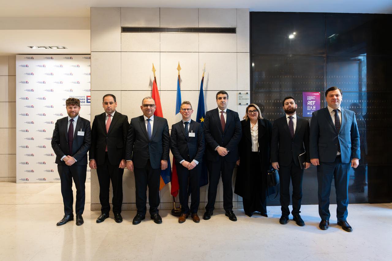 Փոխվարչապետ Տիգրան Խաչատրյանը Փարիզում հանդիպել է MEDEF-ի ներկայացուցիչներին