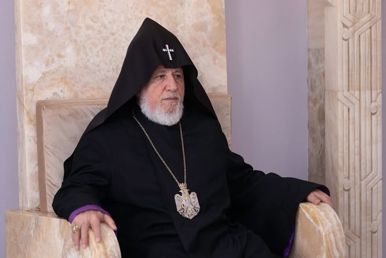 Հայցենք, որ Փրկչի Սուրբ Հարության կենարար շնորհներով վերափոխվենք և շեն ու պայծառ դարձնենք ազգային մեր կյանքը. Վեհափառն ուղերձ է հղել Մեծ Պահքի առիթով