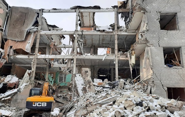 Պատերազմի ժամանակ ավերված տները կվերականգնվեն. Զելենսկի