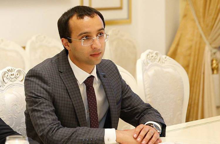 Ոսկու շուկայի առևտրականները կարող են 1% տոկոսադրույքով աշխատել, ուղղակի պետք է խաբեն պետությանը. Նաիրի Սարգսյան
