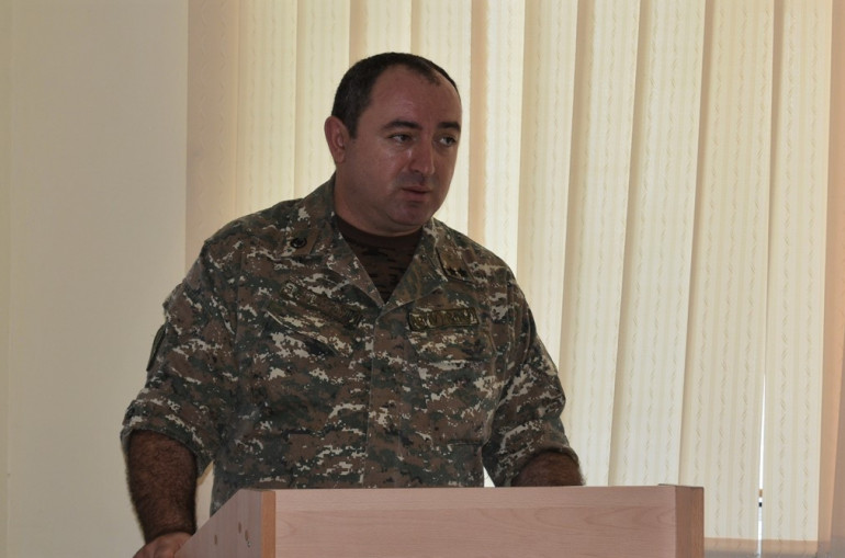 ՊՆ կենտրոնական ենթակայության և 5-րդ զորամիավորման բուժծառայության պետերի հետ անցկացվել է մասնագիտական հավաք-խորհրդակցություն