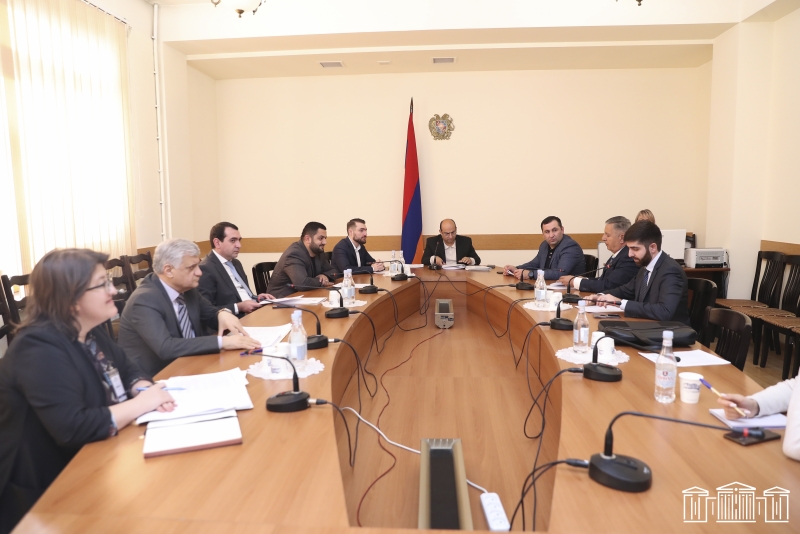 Ոչ սահմանված տեղերում և օրենսդրությամբ սահմանված պահանջների խախտմամբ առևտուր իրականացնելու դեպքում կկիրառվի լրացուցիչ վարչական տույժ